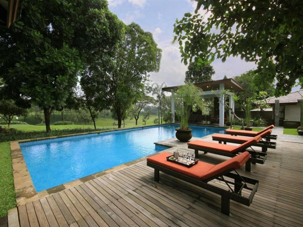 Taman Dayu Golf Club And Resort Prigen Buitenkant foto