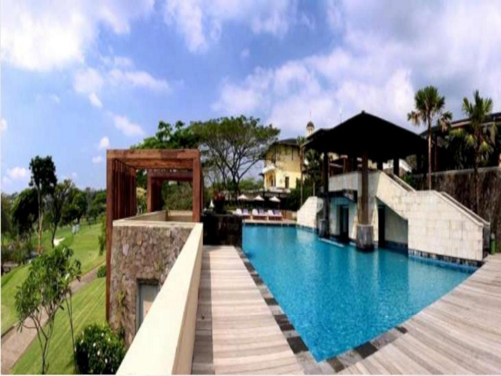 Taman Dayu Golf Club And Resort Prigen Buitenkant foto