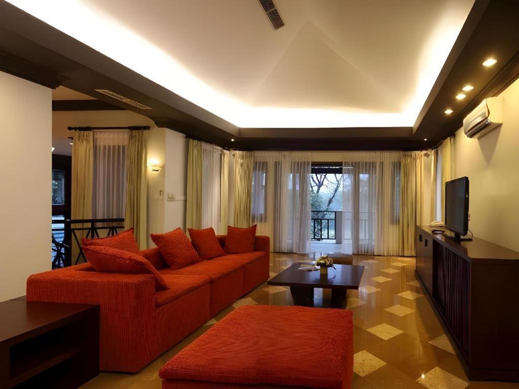 Taman Dayu Golf Club And Resort Prigen Buitenkant foto