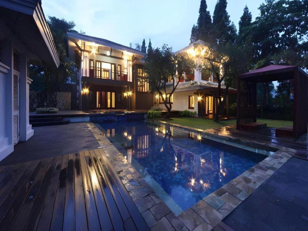 Taman Dayu Golf Club And Resort Prigen Buitenkant foto