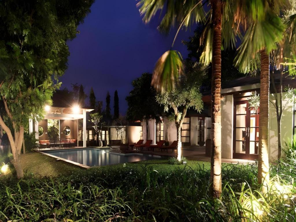 Taman Dayu Golf Club And Resort Prigen Buitenkant foto