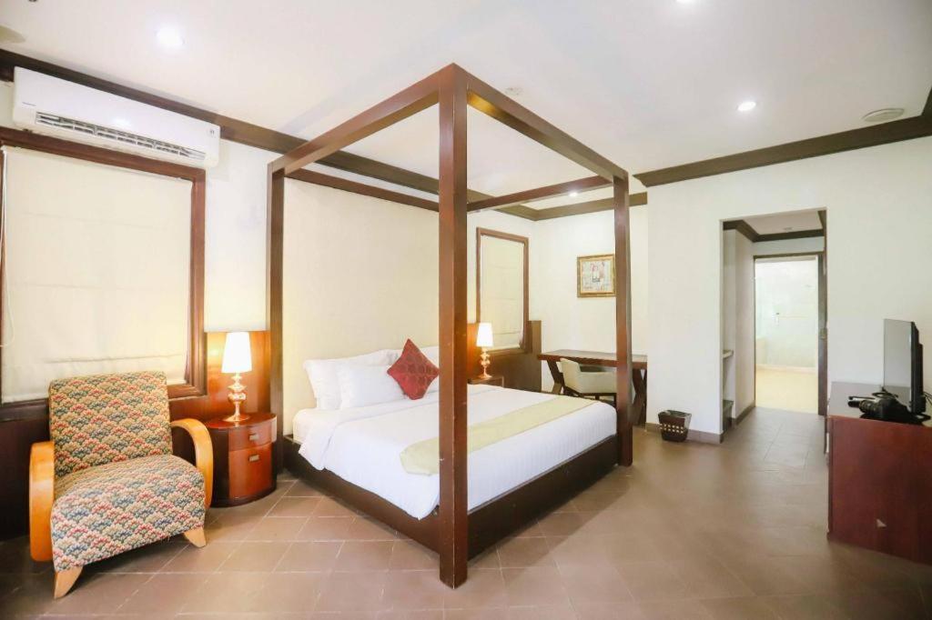 Taman Dayu Golf Club And Resort Prigen Buitenkant foto